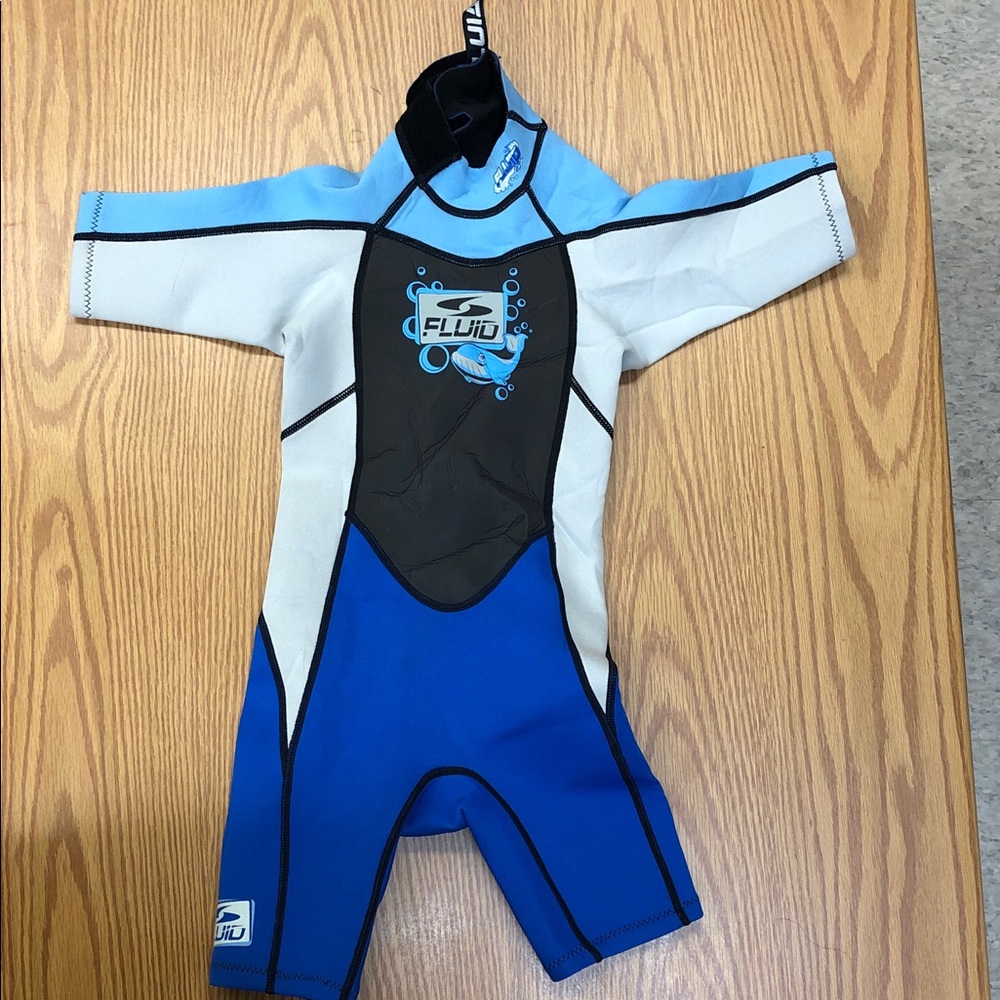 Fluid Kids Wet Suit - Light Blue, Black, and White